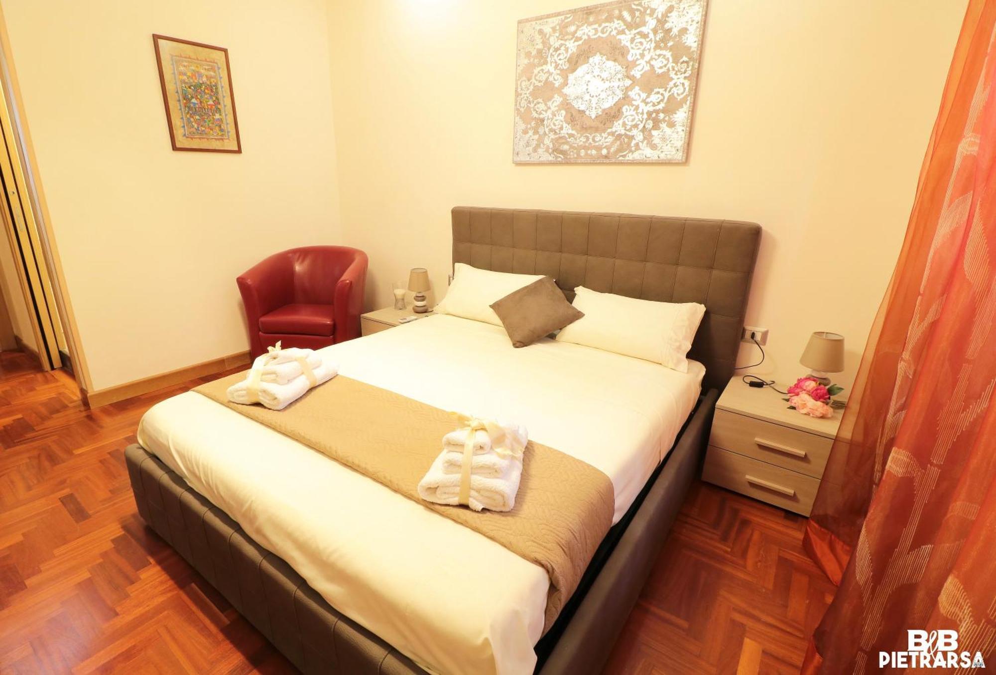 B&B Pietrarsa Portici Bagian luar foto