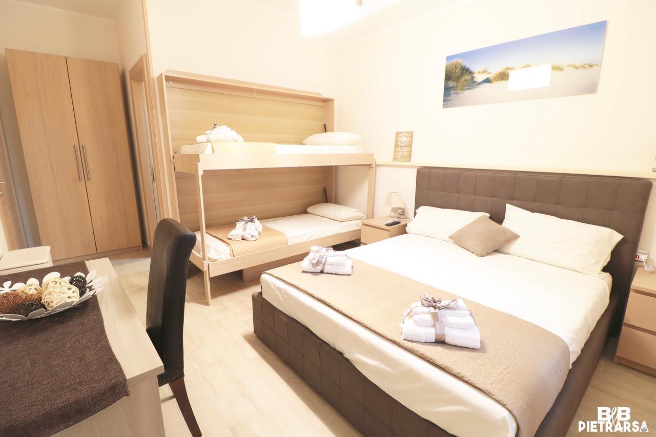 B&B Pietrarsa Portici Bagian luar foto