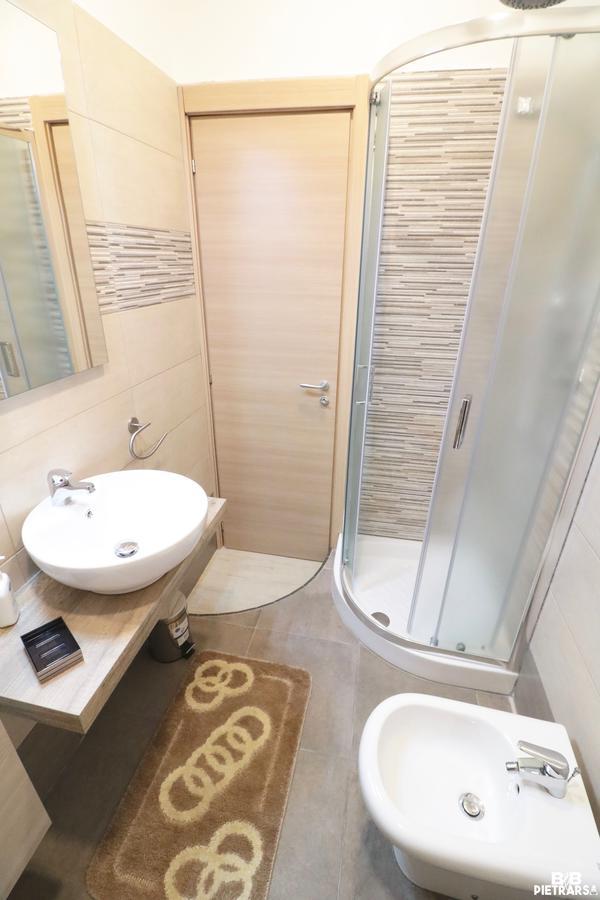 B&B Pietrarsa Portici Bagian luar foto